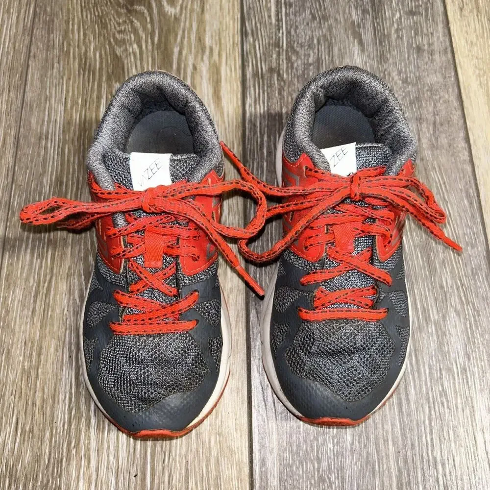 New Balance Vazee Rush Sneaker Shoes Kids Youth US Size 11.5 Red Gray KJRUSGOP